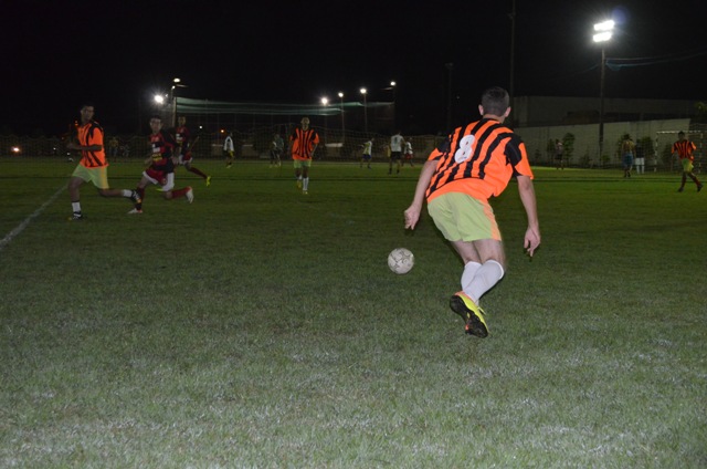 Campeonato Os Peladeiros: rodada decisiva tem duas goleadas