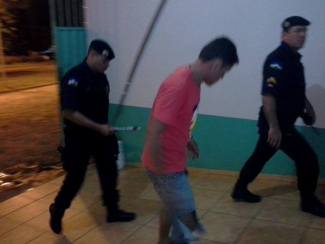 Vilhena: ao tentar cobrar dívida, homem não recebe e ainda é baleado na perna