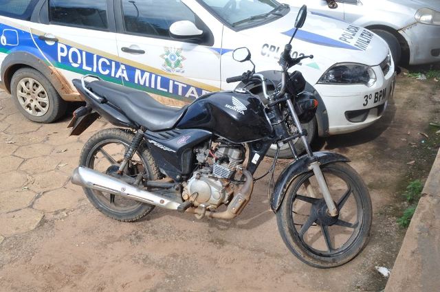 Após perseguição no centro, polícia prende acusados de roubos em Vilhena