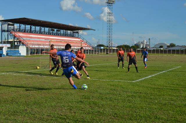 Rodada de abertura da Copa Ecoplan TV Allamanda de Futebol 7 registra 15 gols