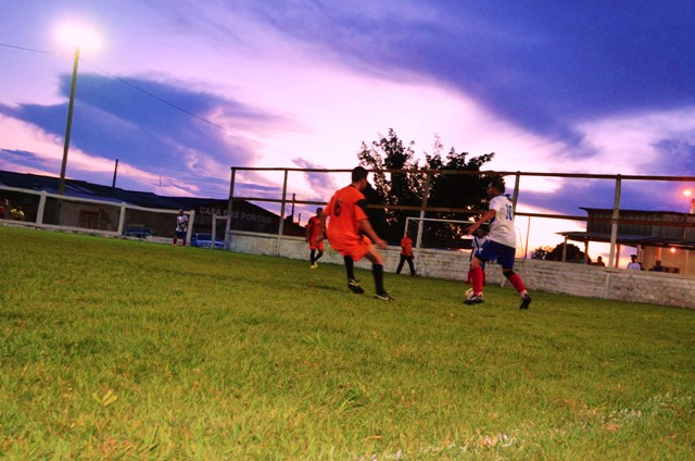 Rodada com dois jogos no Campeonato Arena Fofão de Futebol Sênior 