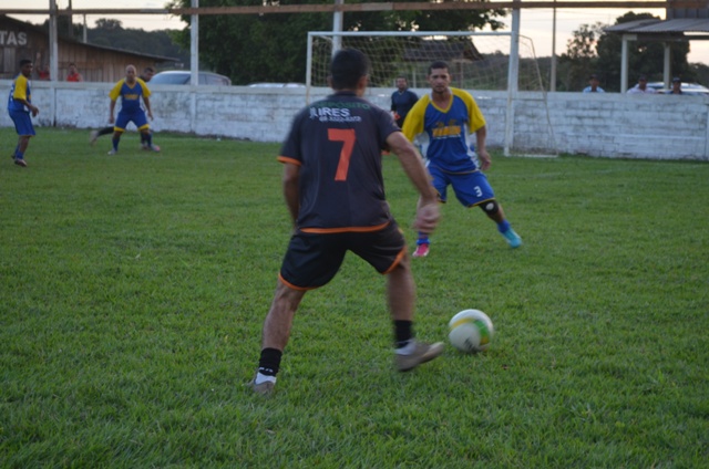 Primeira fase do Campeonato Arena Fofão de Futebol Sênior entra na reta final 