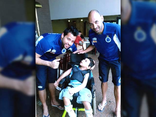 Neymar e outros craques ajudam menino vilhenense doente; saiba como comprar camisa