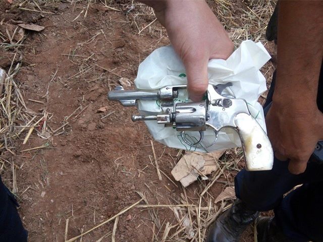 Após reagir a ação de policial, rapaz é baleado e outro acaba preso em Vilhena