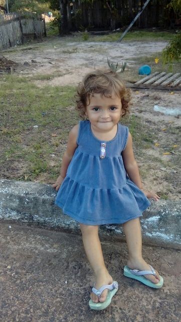 De cortar o coração: mãe revela detalhes da morte de menina afogada em balde