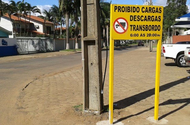 Semtram dá início a ações para impedir tráfego de caminhões nas ruas de Vilhena
