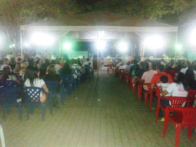 Sem ajuda do poder público, fieis comemoram Dia do Evangélico em Cerejeiras