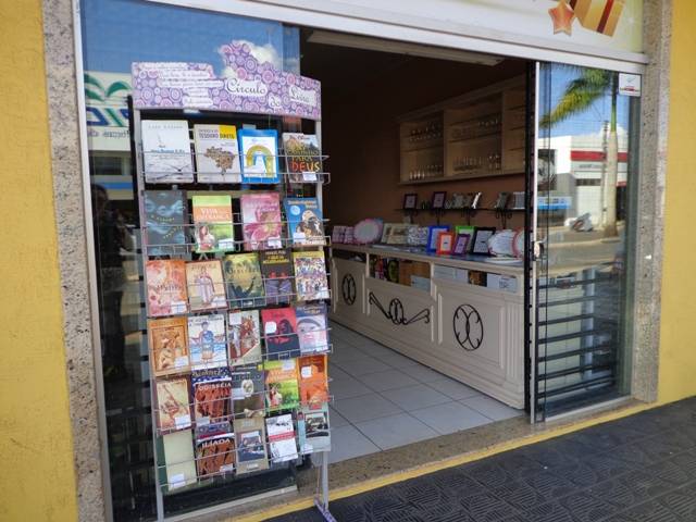 Empresa vilhenense incentiva cidadania e cultura através de “Círculo do Livro”