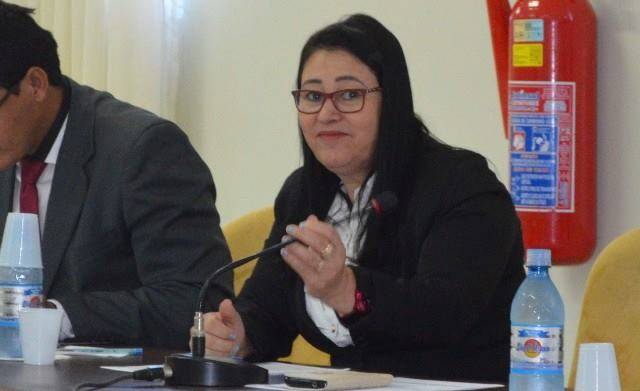 Em Vilhena, vereadora cobra de prefeito explicações sobre pagamento de exonerações