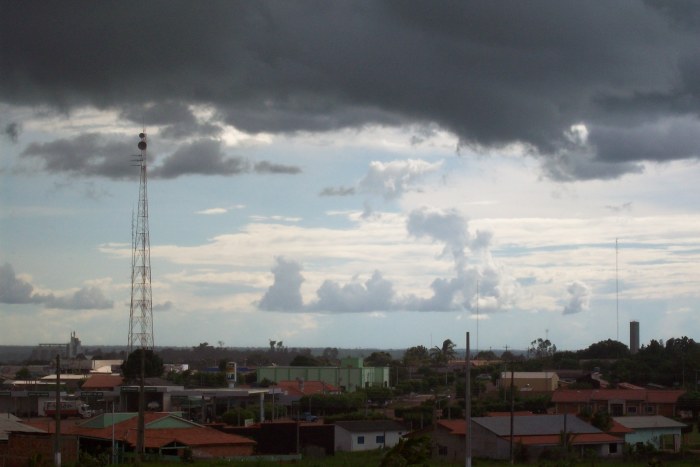 CELULAR CHEGA A CHUPINGUAIA