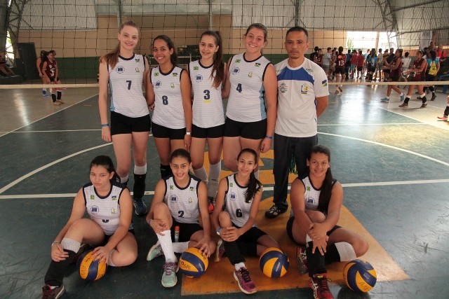 Voleibol vilhenense conquista três medalhas nos Jogos Escolares de Rondônia