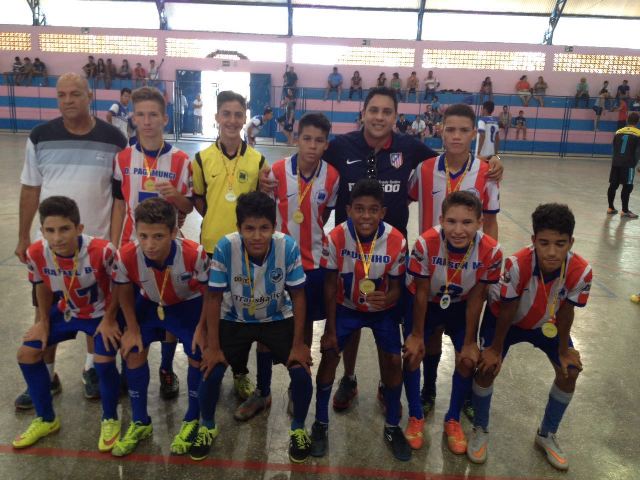 Escola Álvares de Azevedo conquista ouro no Futsal Masculino do JOER Infantil
