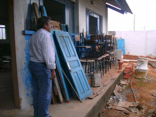 REFORMA DA ESCOLA MACHADO DEVE SER CONCLUÍDA ESTE MÊS