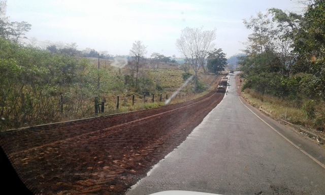 Governo federal começa restauração da BR 435 no trecho entre Cerejeiras e Colorado