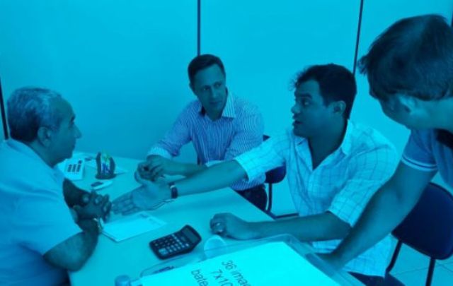 Em Vilhena, deputado lança vereador à reeleição e fala de “conflito” com o próprio pai