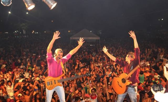 Festival de Praia de Pimenteiras começa nesta semana esperando atrair 15 mil turistas