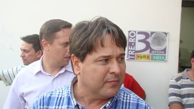 Juíza perde a paciência com manobra jurídica de Melki e critica ex-prefeito em despacho