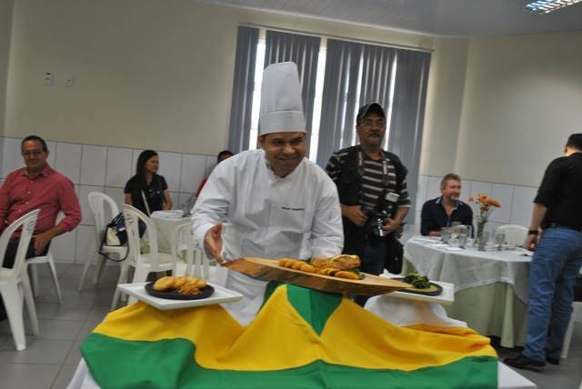 Prato que pode se tornar símbolo da culinária de Rondônia é apresentado em Vilhena