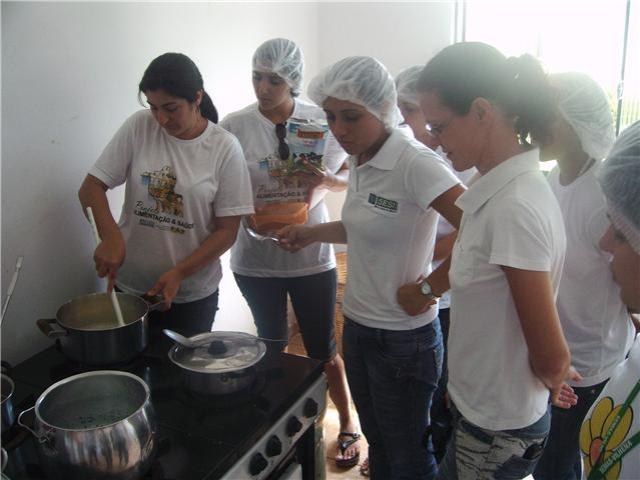 CURSO REALIZADO EM VILHENA ENSINA A ALIMENTAR COM SAÚDE