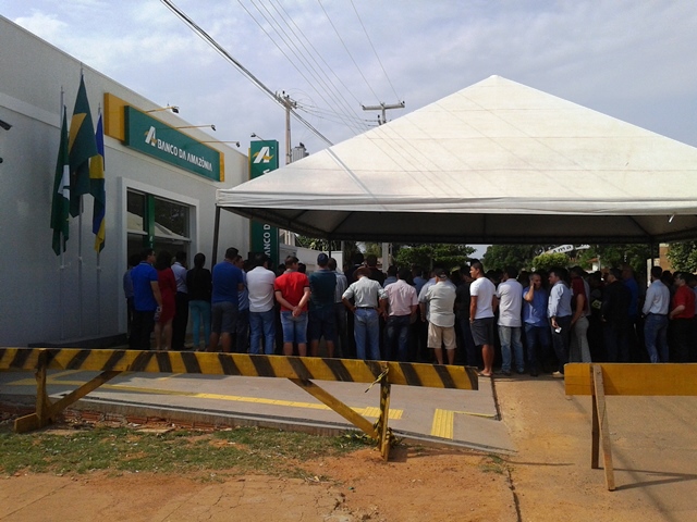 Com presença de senador e vice-governador, Basa inaugura agência em Cerejeiras