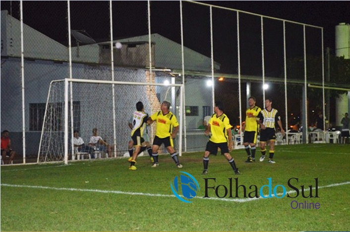 Empate com seis gols e virada marcaram a rodada da Taça Aciv de Futebol desta terça-feira