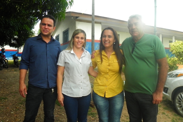 Deputada visita município e distritos para fiscalizar trabalhos executados pelo DER de Colorado