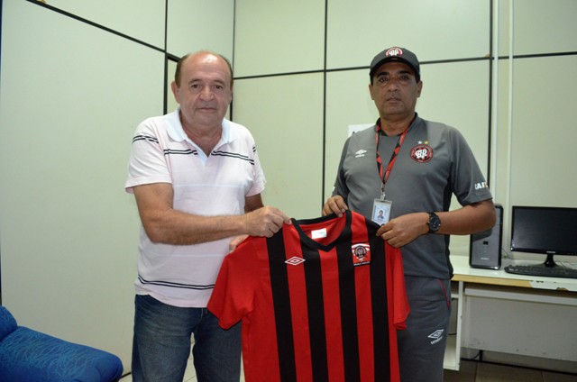  Coordenador das Escolinhas Furacão na Região Amazônica ministra palestra hoje em Vilhena