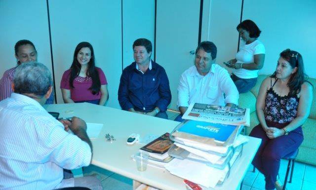 Em visita À FOLHA, prefeita eleita de Vilhena agradece votação e convida para carreata