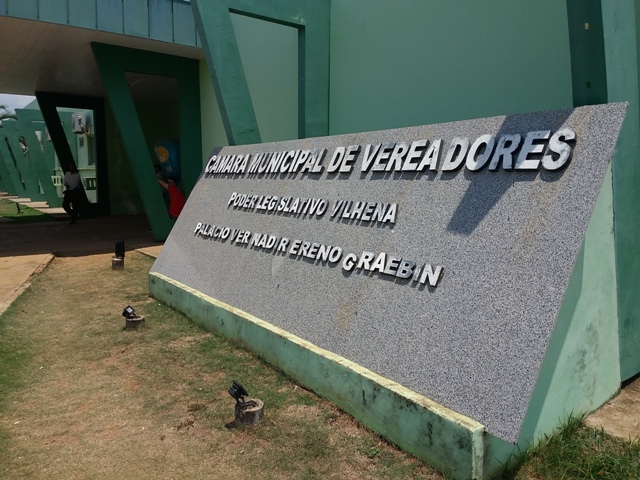 Vilhena: com vereadores ausentes, PF vai à Câmara comunicar que cinco deles foram indiciados