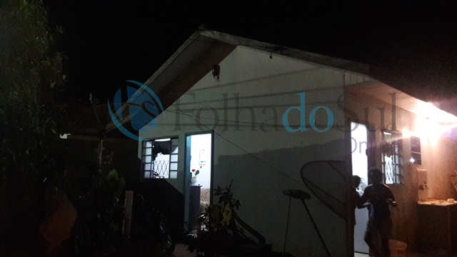 Em Vilhena, mulher implora pela vida do filho e suspeitos “poupam” adolescente de 17 anos