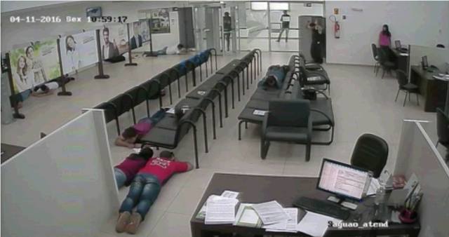 Novas imagens mostram instante em que filho de prefeita eleita é baleado em Vilhena