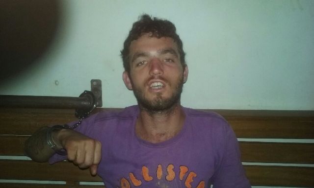 Polícia ouve menor dar ordem a irmão para matar idosa em Colorado: “Apaga ela, Júnior!”
