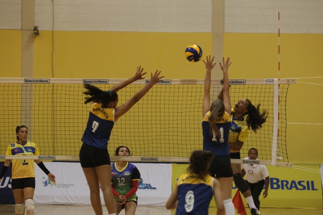 Rondônia é semifinalista do Brasileiro de Seleções Juvenil de Voleibol Feminino 