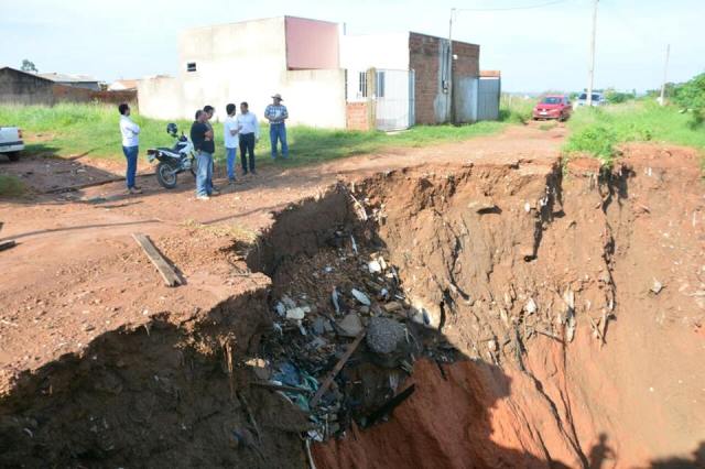 Prefeito interino adota ações para tentar salvar uma das maiores obras públicas de Vilhena