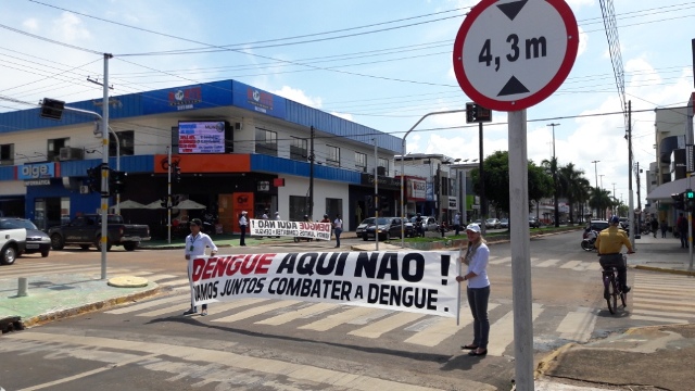 Empresa vilhenense realiza pit stop e deflagra campanha contra mosquito da dengue na cidade