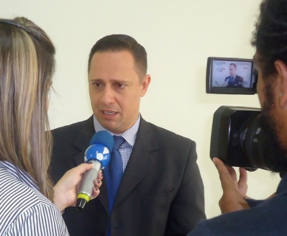 Justiça mandar Câmara de Vilhena pagar salário a vereador preso pela Polícia Federal