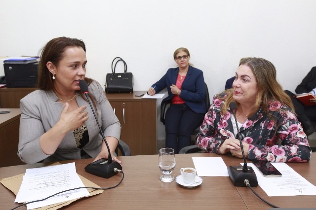 Rosangela Donadon pede à Seduc implantação de Escola Família Agrícola no Cone Sul