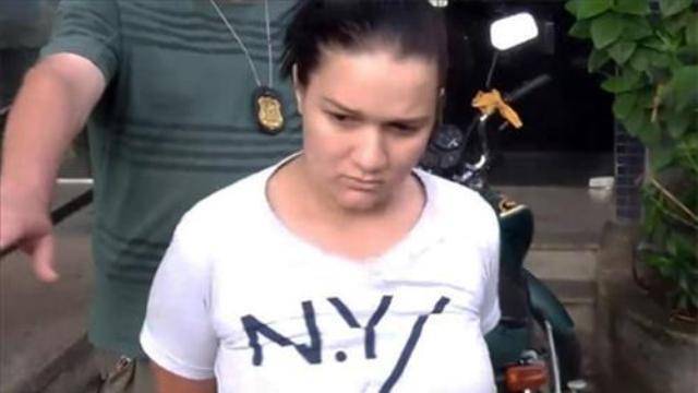 Namorada de presidiário, rondoniense é presa transportando armas e munições no Espírito Santo