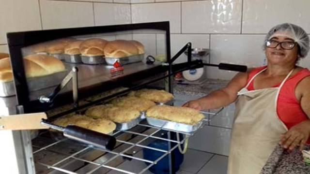 Agricultora de Cabixi dá exemplo de empreendedorismo e aumenta renda da família com padaria