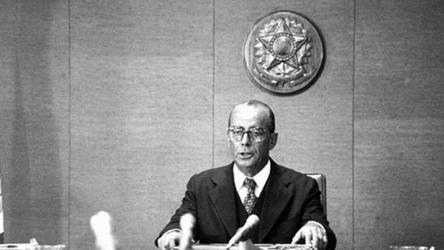 35 anos atrás, então presidente João Figueiredo sancionava lei que criava Estado de Rondônia