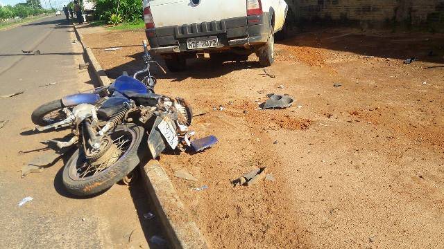 Vilhena: arremessado após ter moto atingida, homem chega em estado grave a hospital
