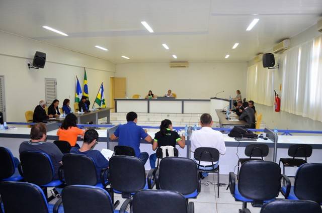 Câmara revoga lei que estipulava eleições para diretores e vices em escolas de Vilhena