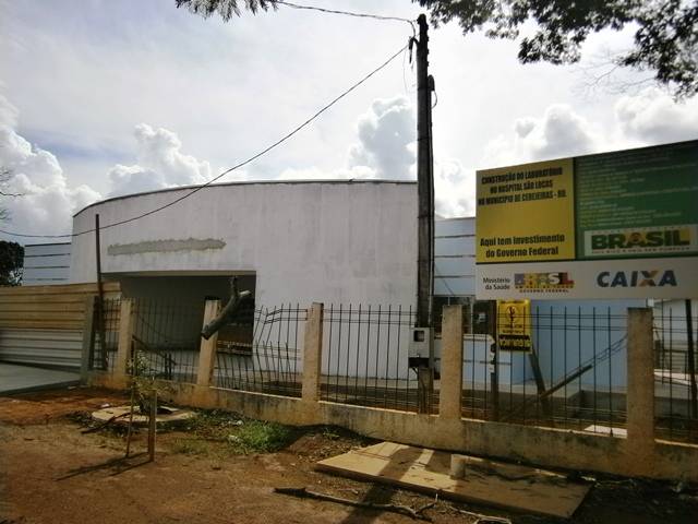 Prefeito reeleito promete entregar teatro e laboratório público este ano em Cerejeiras