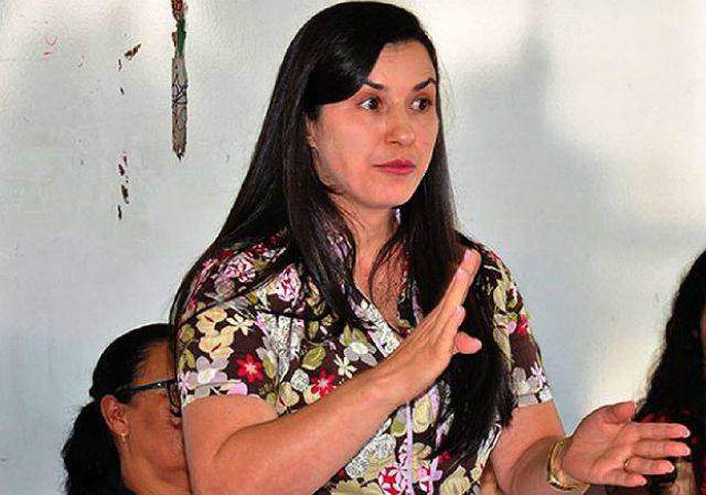 Estreando na política, prefeita de Vilhena ganha destaque no jornal Folha de São Paulo