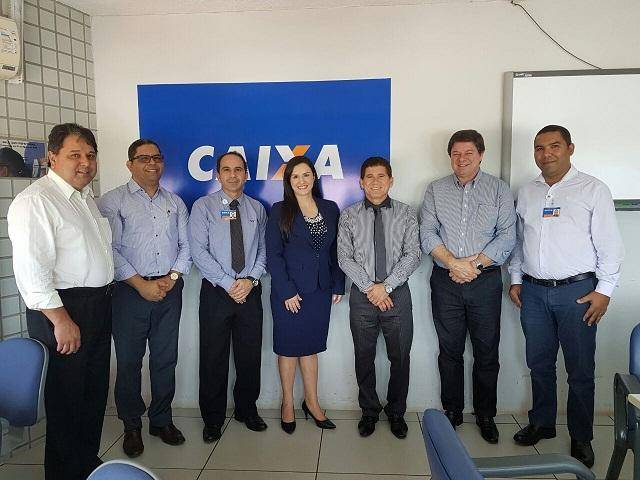 Rosani pede celeridade do FITHA e analisa empréstimo milionário que município herdou