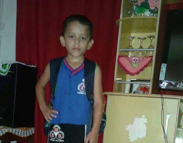 Menino de apenas 7 anos morre após choque elétrico em pequeno vilarejo do Cone Sul