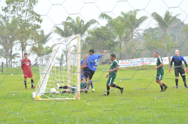 Trinta e seis equipes disputam o Campeonato de Inverno 2017 na Chácara Boa Vista 