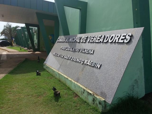 Vereadores reeleitos devem ser soltos e oposição vai perder força na Câmara de Vilhena
