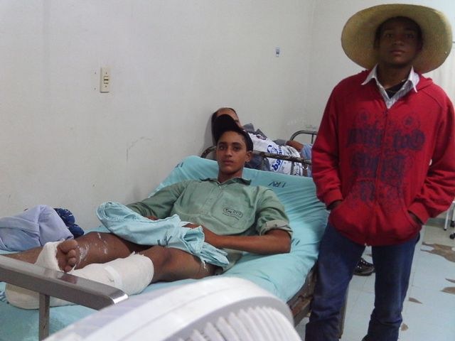 SEGURA, PEÃO: JOVEM CAI DE TOURO E FRATURA A PERNA