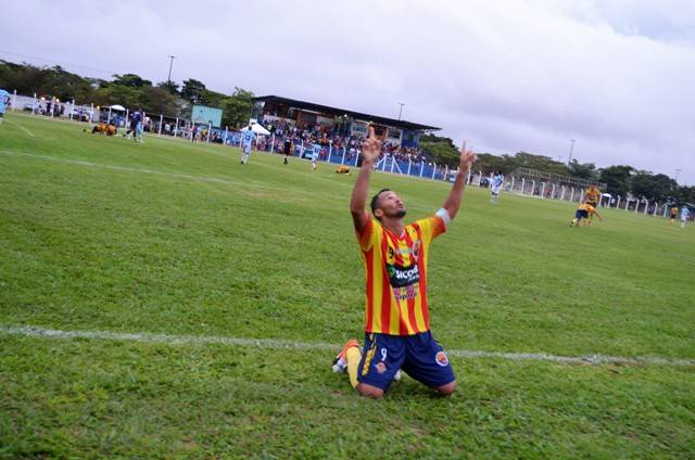 Com o Portal da Amazônia lotado, Barcelona vence Ji-Paraná e assume liderança